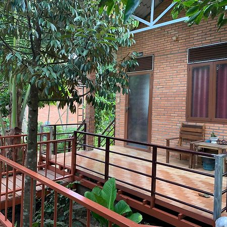 Gibbon Singing Home Stay Quan Tom Bagian luar foto