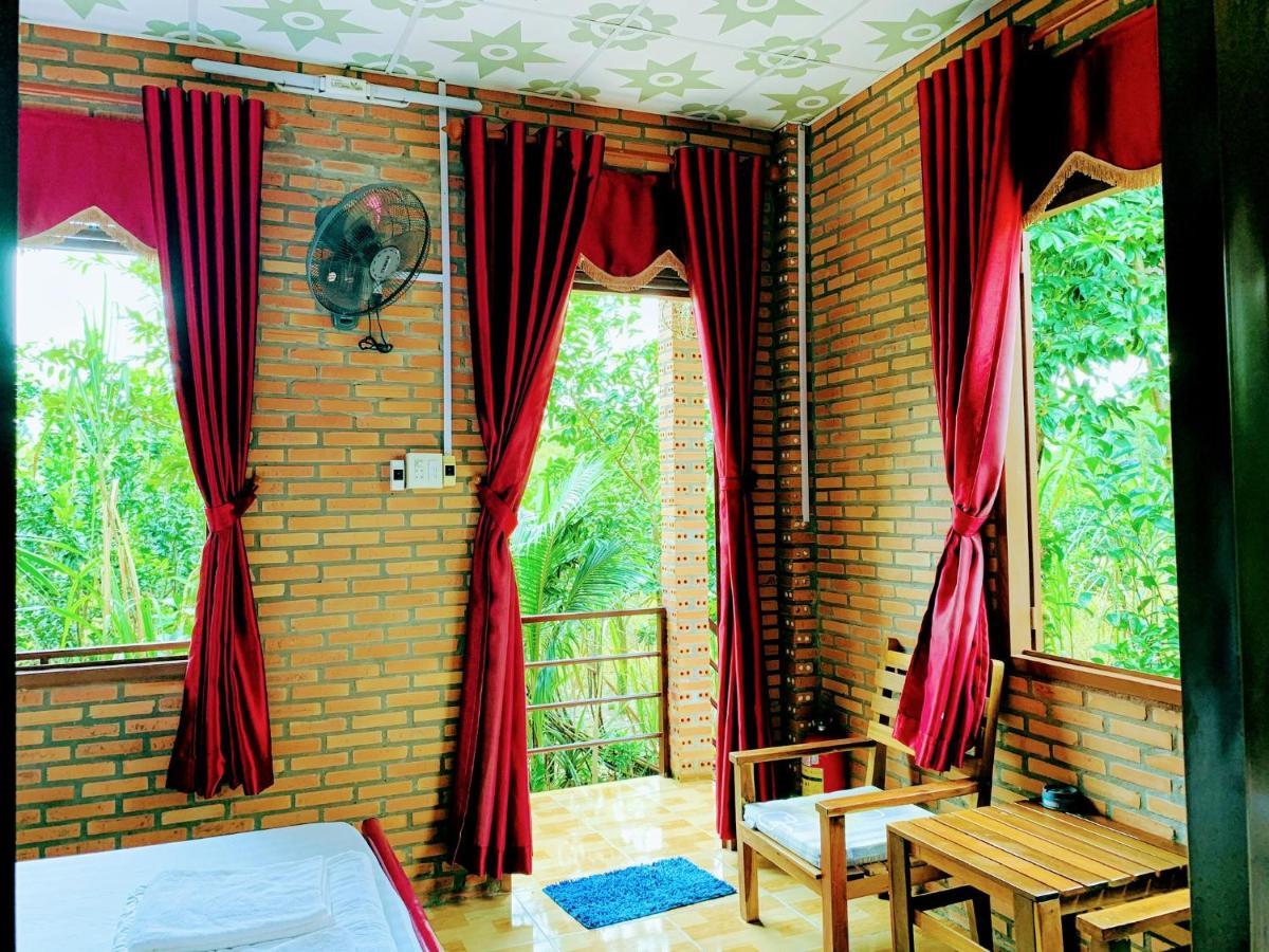 Gibbon Singing Home Stay Quan Tom Bagian luar foto
